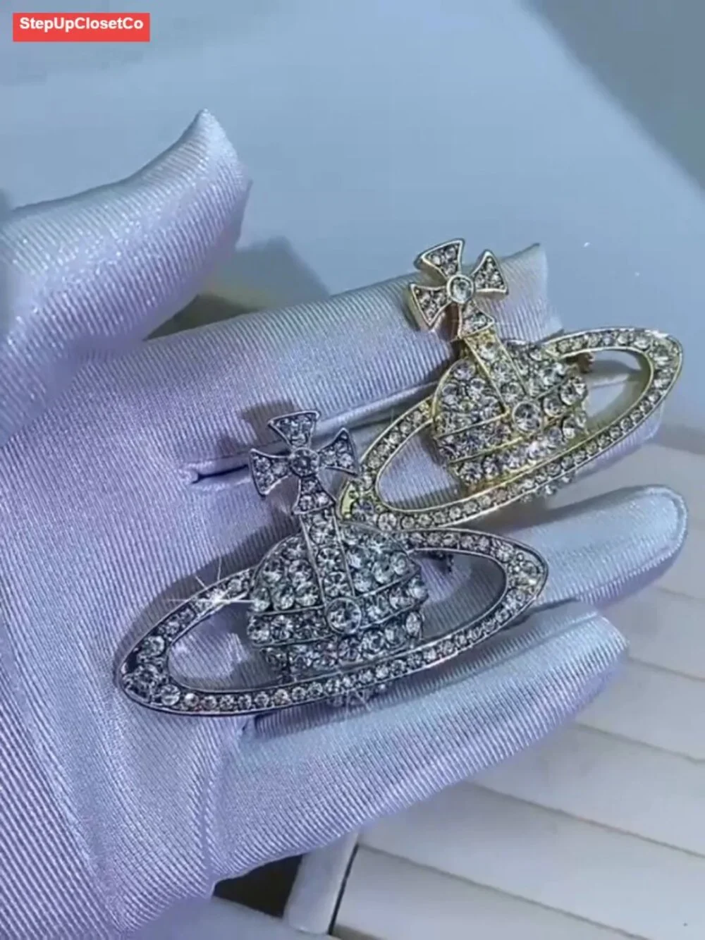 Dainty Rhinestone Star Lapel Pin Brooch for Women Suit Jacket